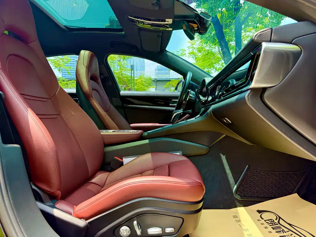 Porsche Panamera 2020 — фото 14