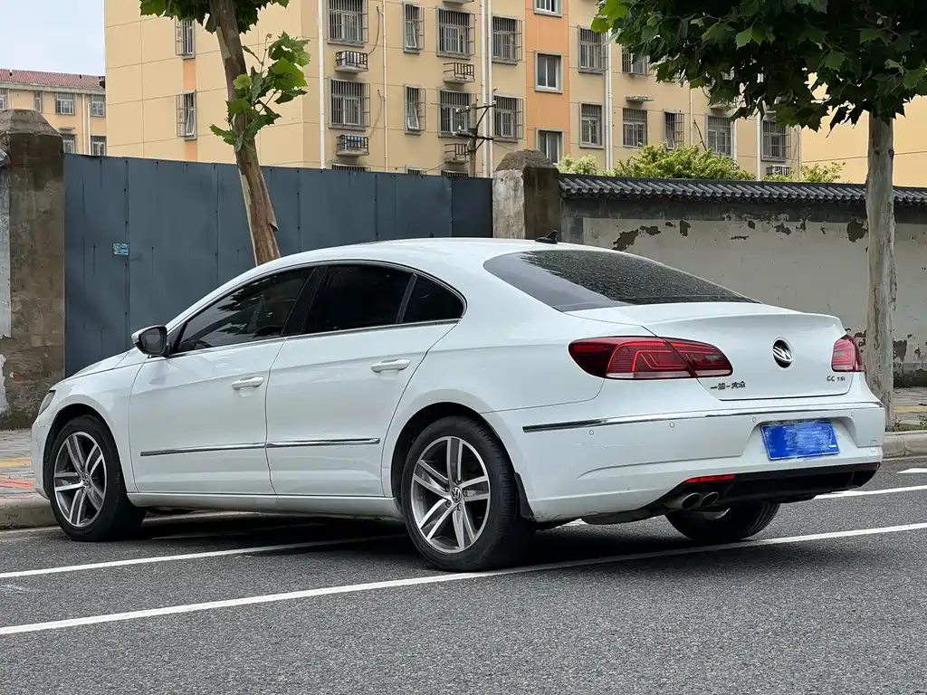 Volkswagen CC 2015 — фото 7