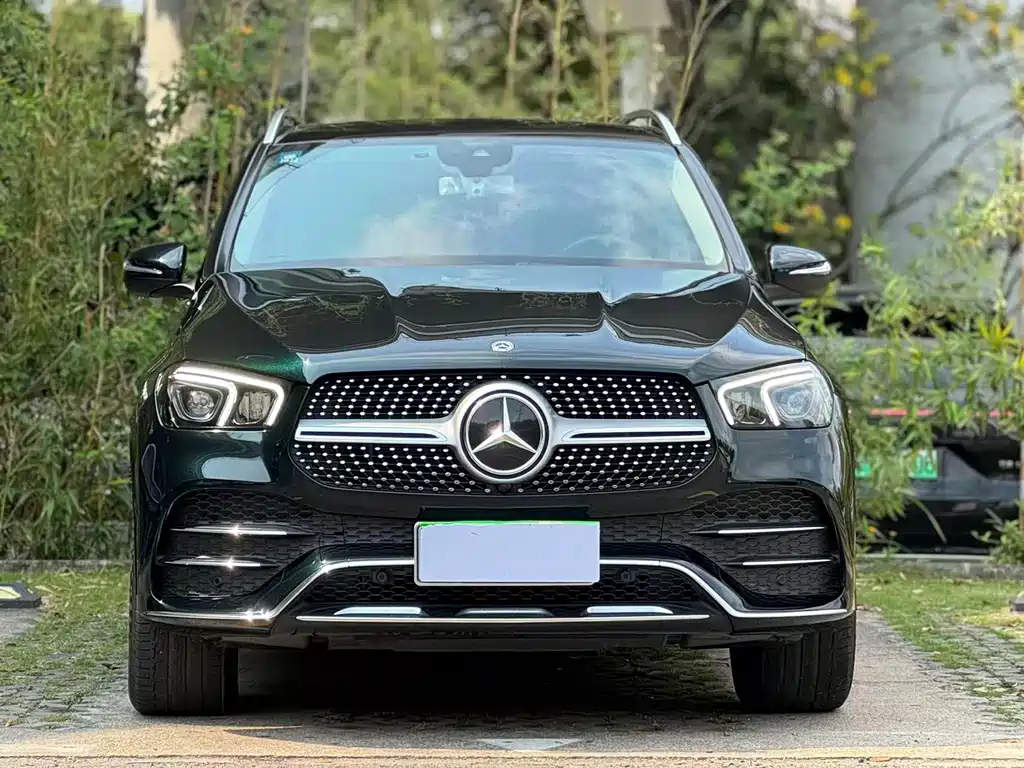Mercedes-Benz GLE 2020 — фото 2