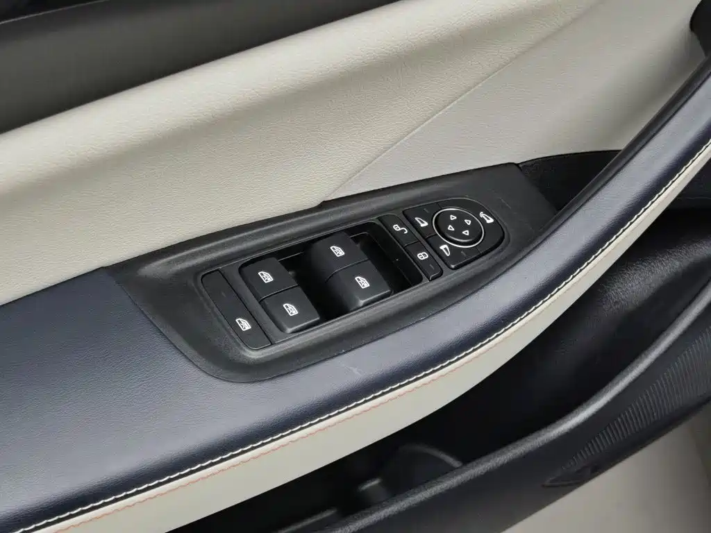 BYD Qin PLUS 2022 — фото 9