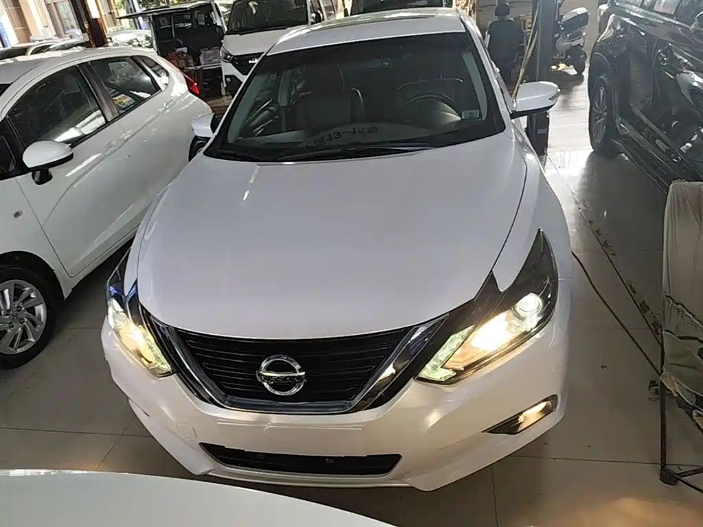 Nissan Teana 2018 — фото 3