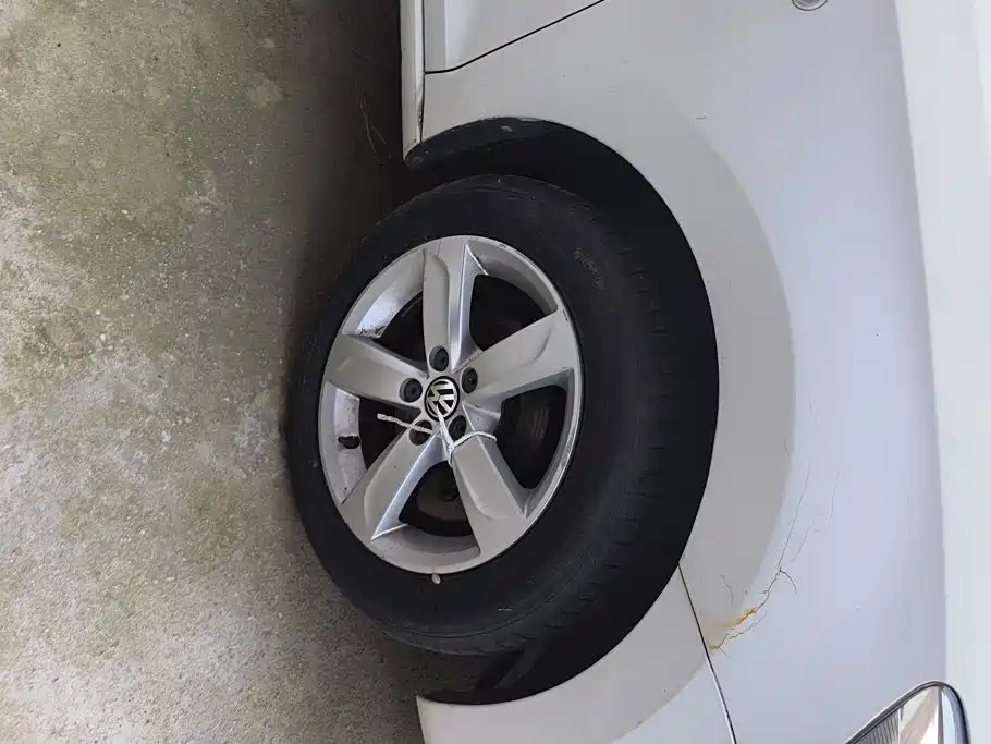 Volkswagen Santana 2014