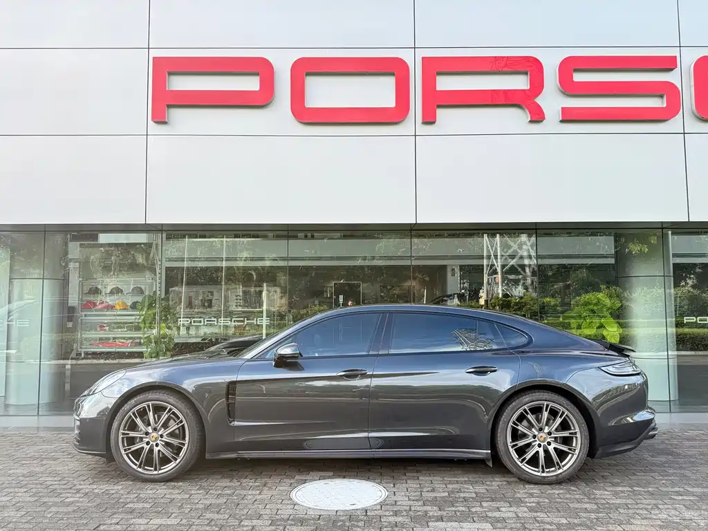 Porsche Panamera 2022 — фото 10