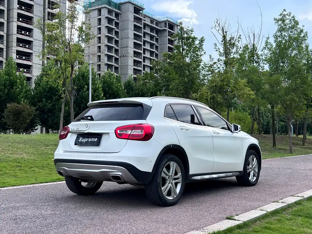 Mercedes-Benz GLA 2016 — фото 10