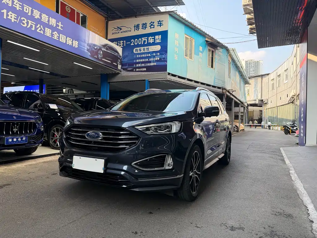 Ford Edge 2020 — фото 1