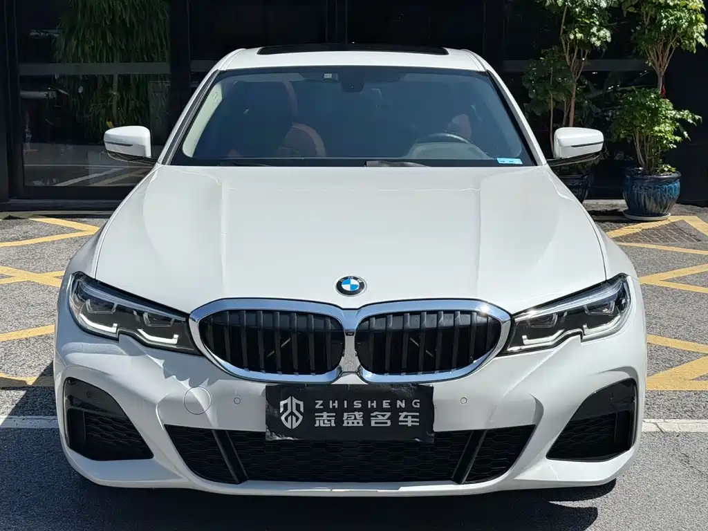 BMW 3 Series 2022