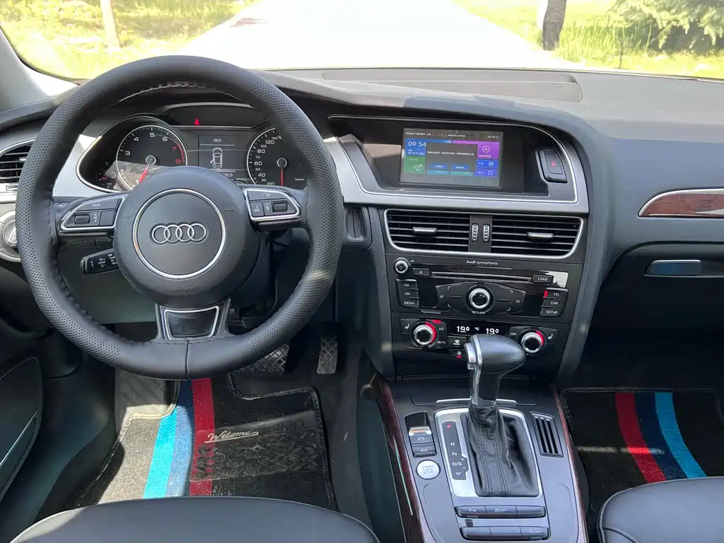 Audi A4L 2016 — фото 9