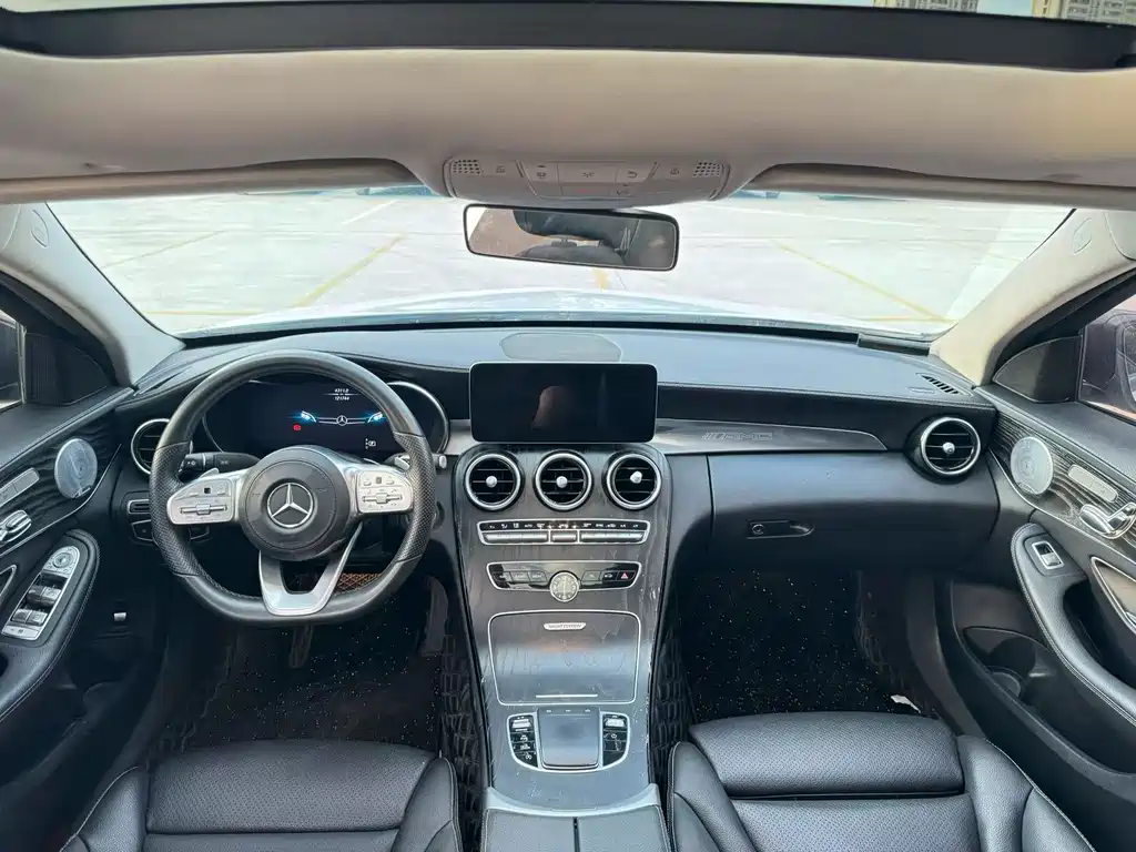 Mercedes-Benz C-Class 2021