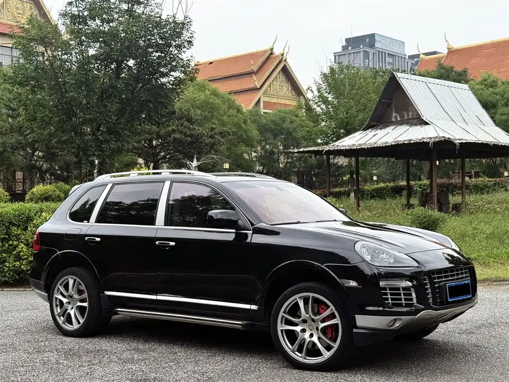 Porsche Cayenne 2009 — фото 4