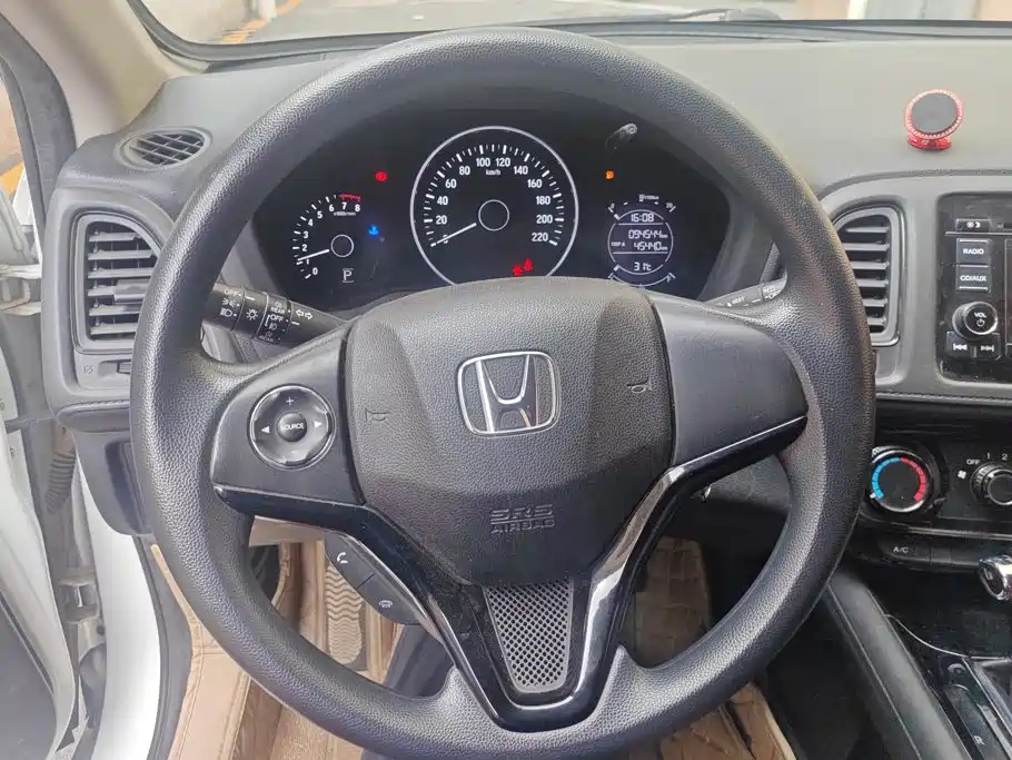 Honda Vezel 2016 — фото 15