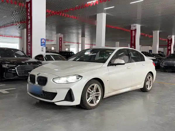 BMW 1 Series 2019