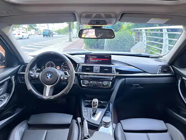 BMW 3 Series 2019
