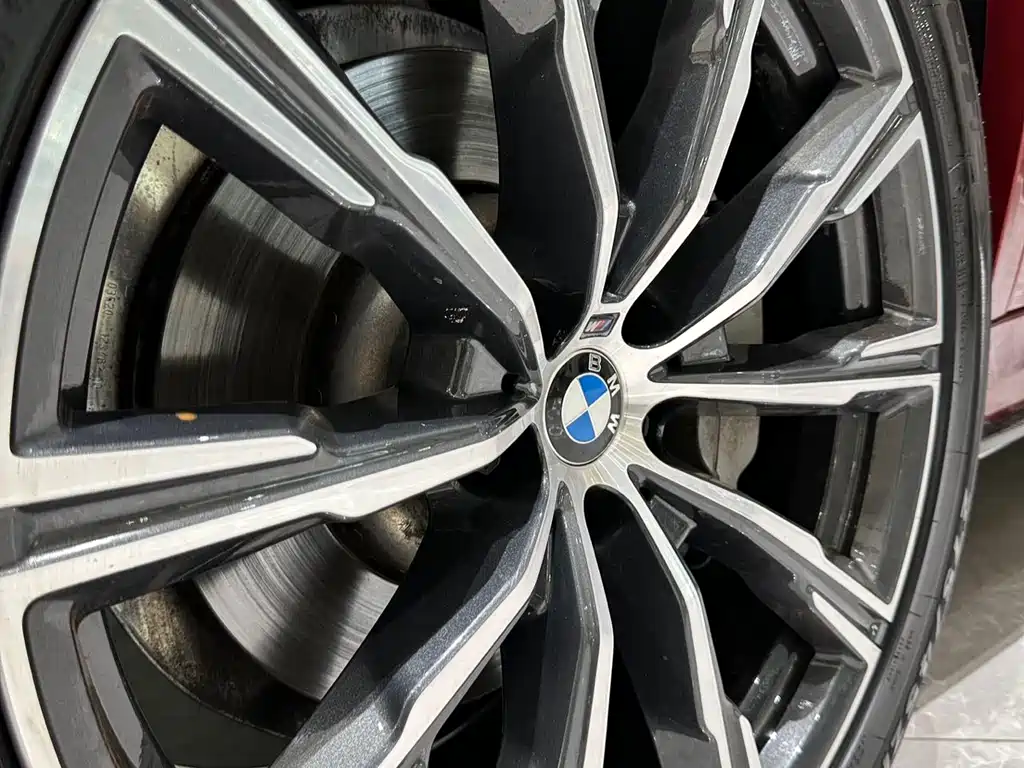 BMW X6 2020 — фото 17