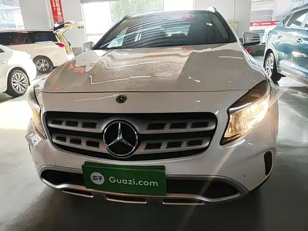 Mercedes-Benz GLA 2017