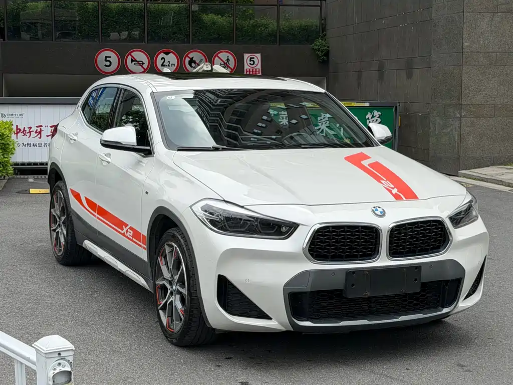 BMW X2 2022 — фото 3