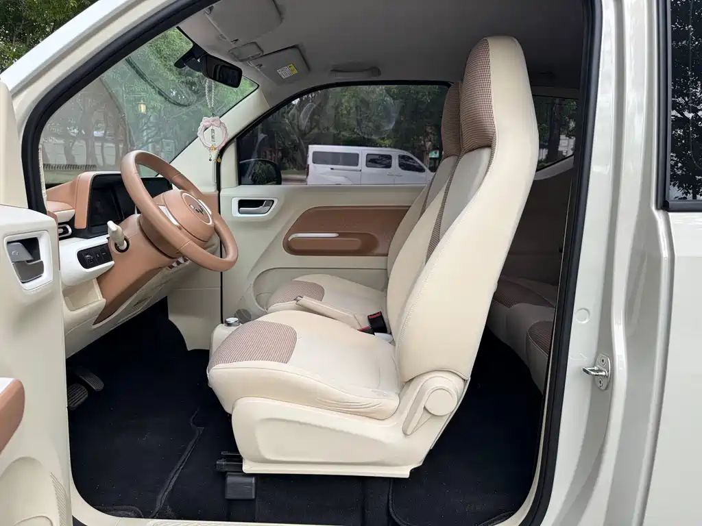 Wuling Hongguang MINIEV 2024
