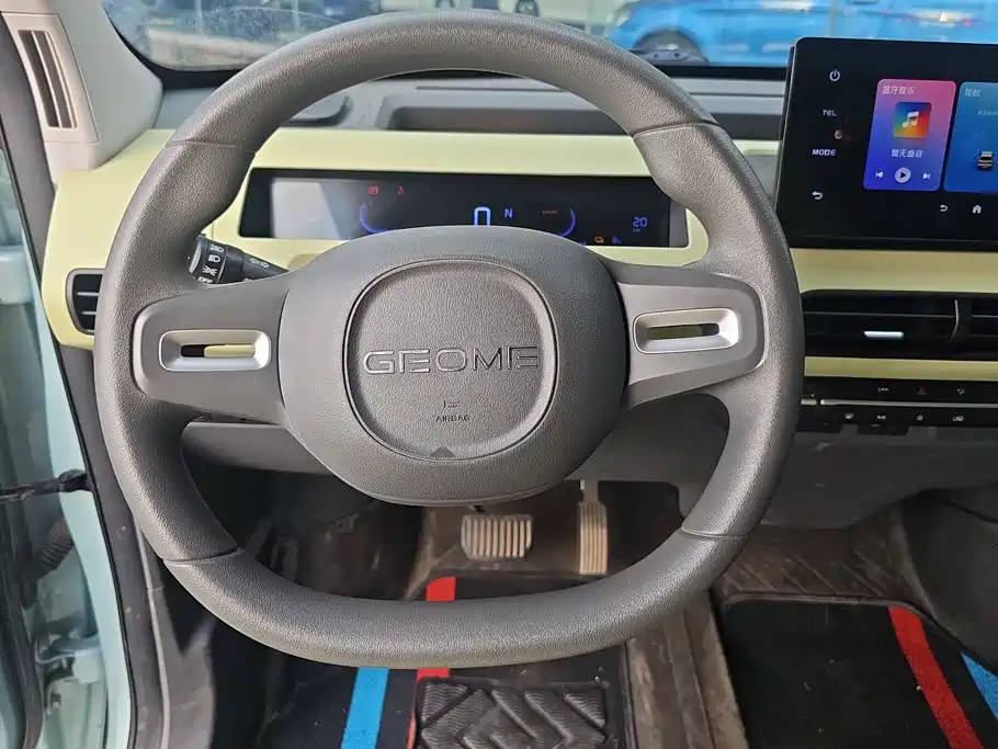 Geely Galaxy Panda 2023 — фото 15