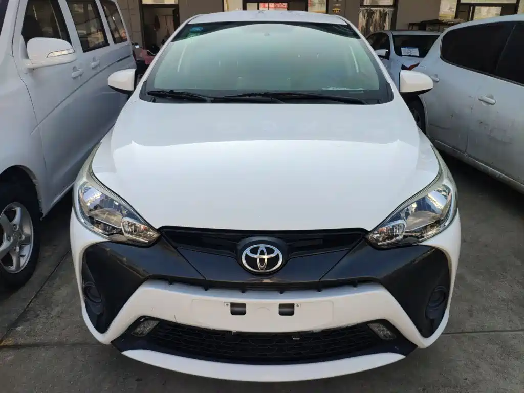 Toyota Yaris L 2019