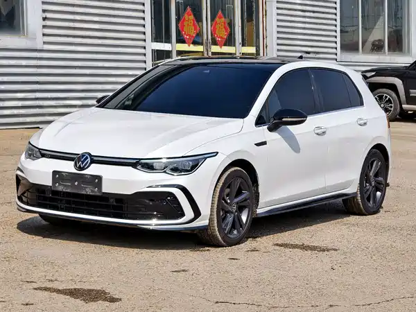 Volkswagen Golf 2023