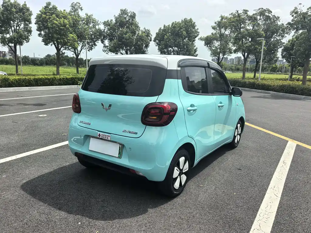 Wuling Hongguang MINIEV 2025