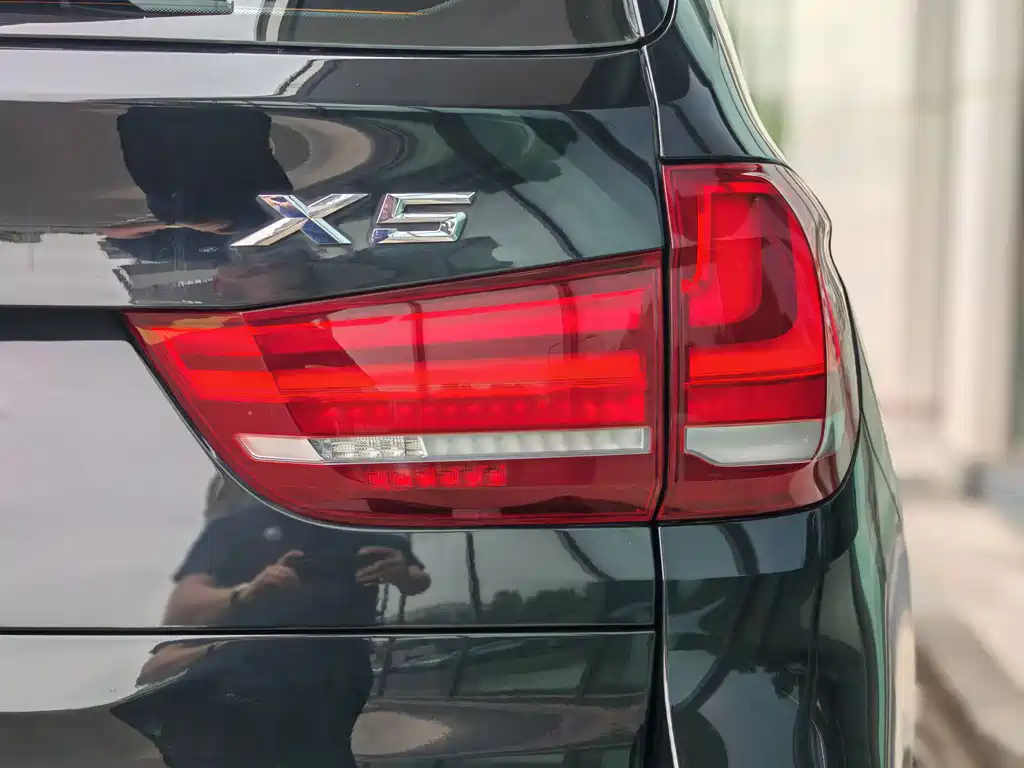 BMW X5 2018 — фото 11