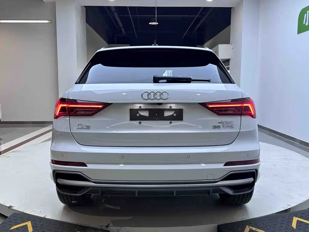 Audi Q3 2022