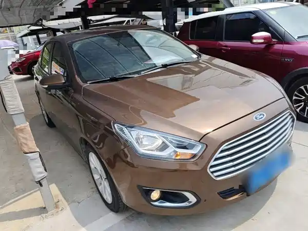 Ford Escort 2015