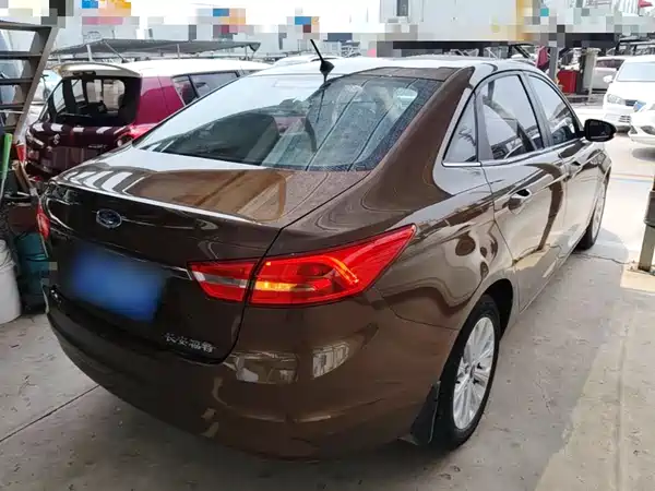 Ford Escort 2015