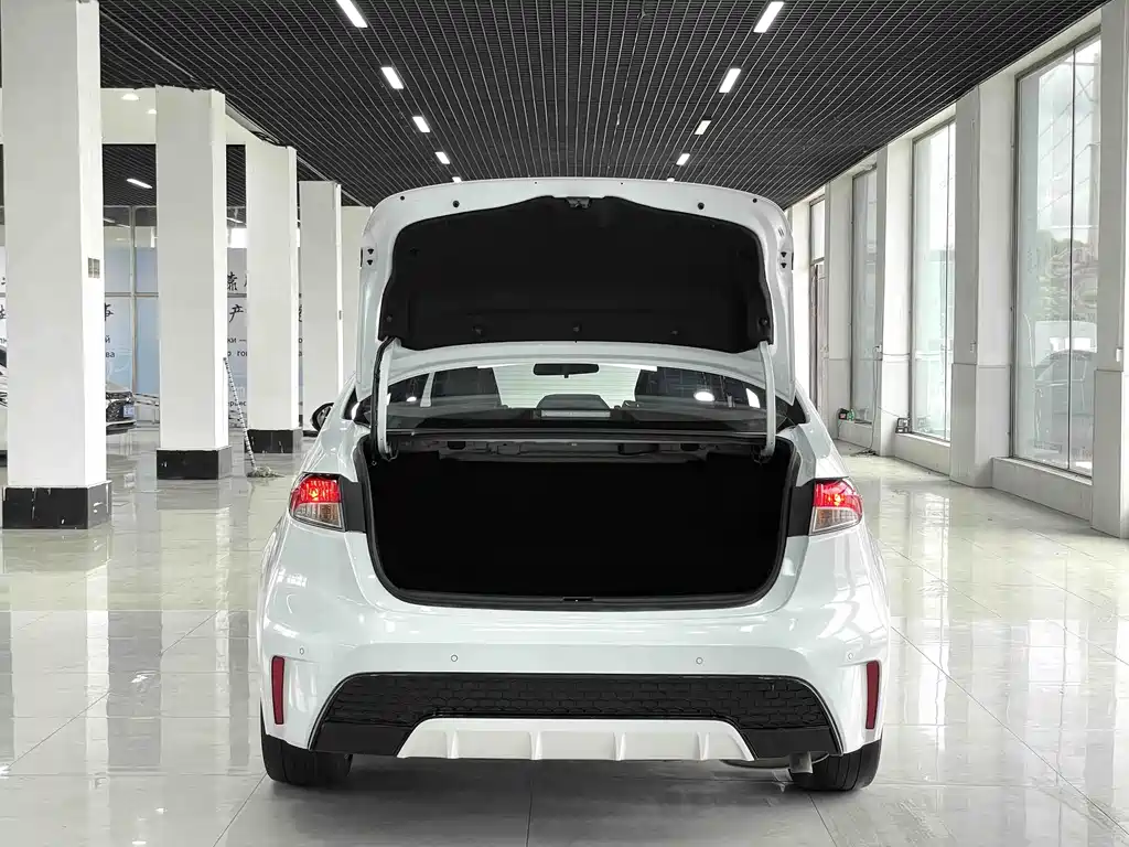 Toyota Levin 2022 — фото 17