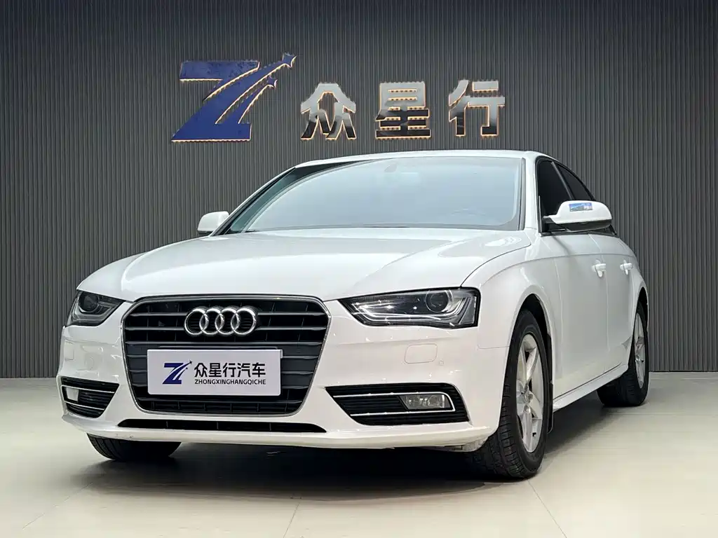 Audi A4L 2015