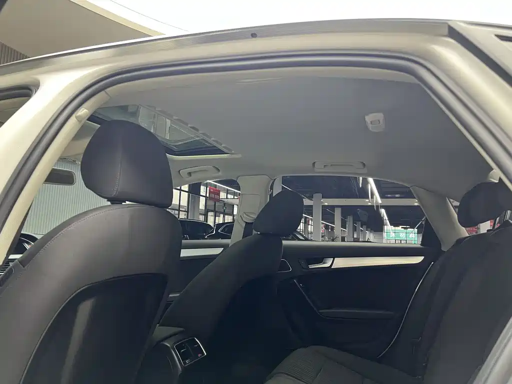 Audi A4L 2015 — фото 15