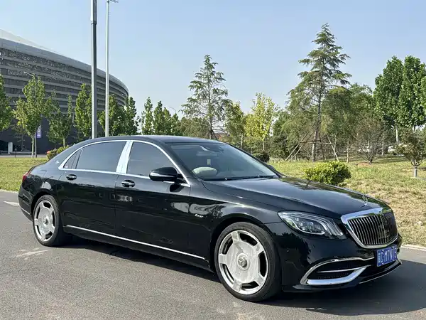 Mercedes-Benz Maybach S-Class 2015