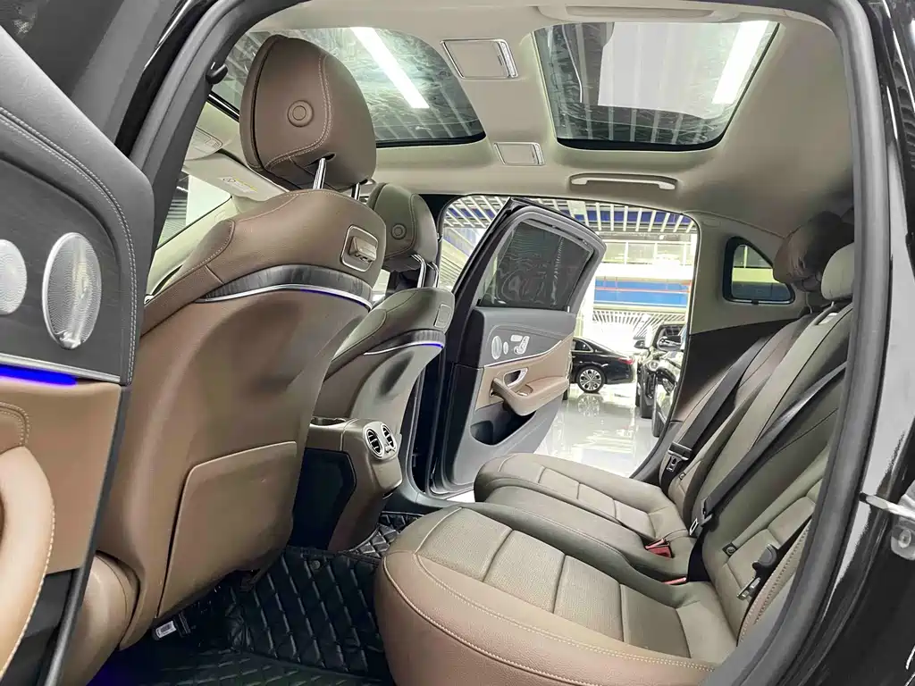 Mercedes-Benz E-Class 2020