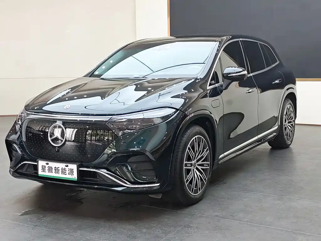 Mercedes-Benz EQS SUV 2023
