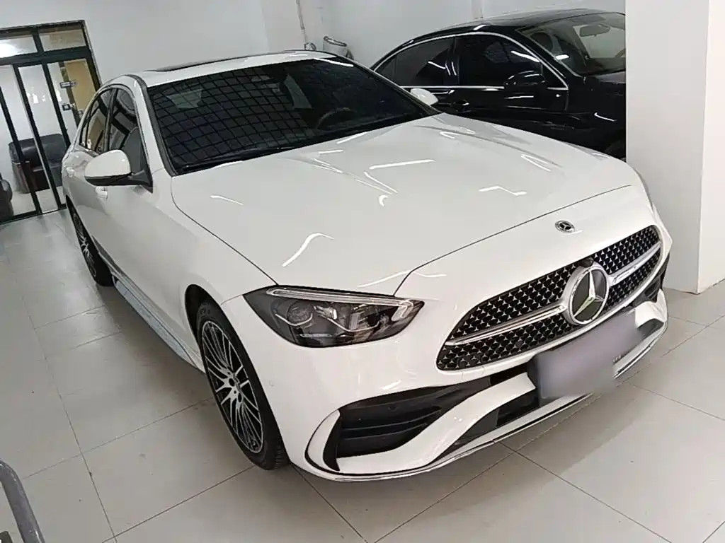 Mercedes-Benz C-Class 2023 — фото 4