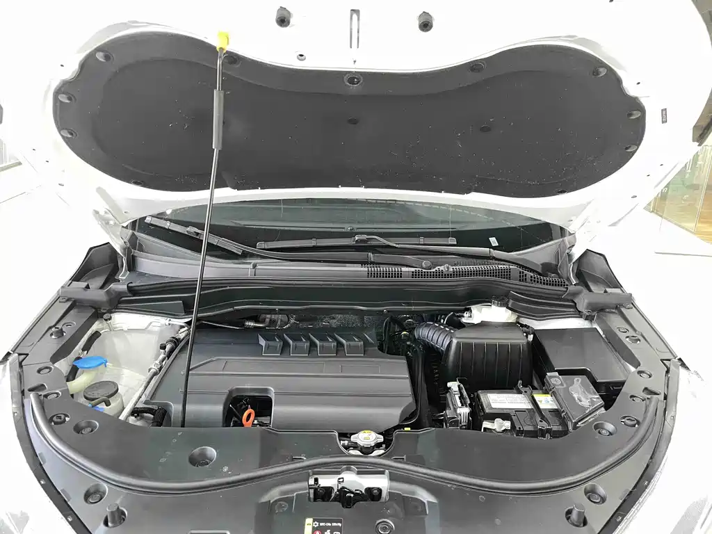 Haval M6 2023 — фото 16