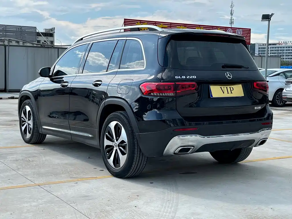 Mercedes-Benz GLB 2022