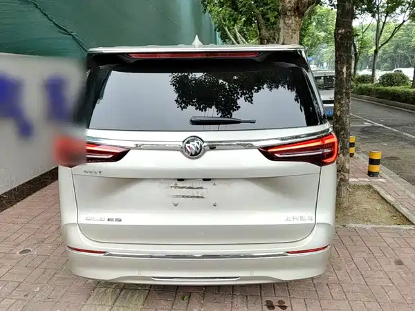 Buick GL8 2021