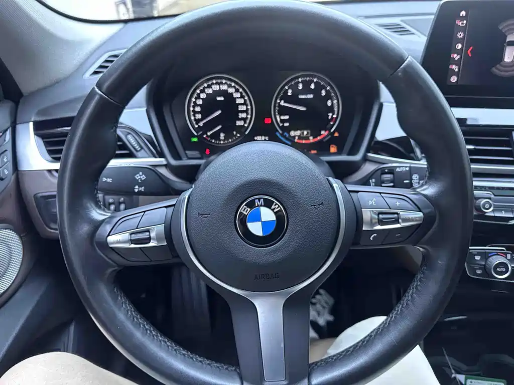BMW X1 2023 — фото 13