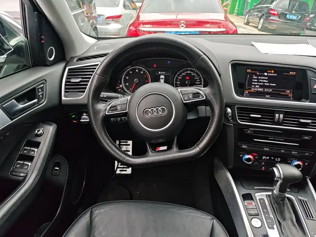 Audi Q5 2014 — фото 11