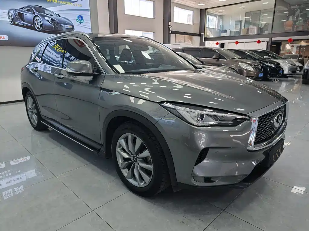 Infiniti QX50 2022