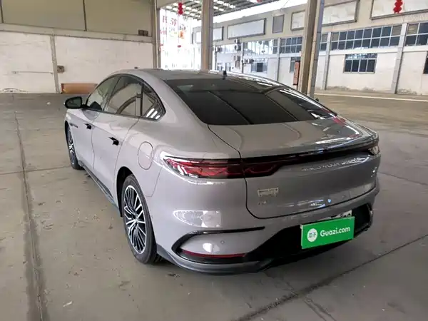 BYD Han 2025
