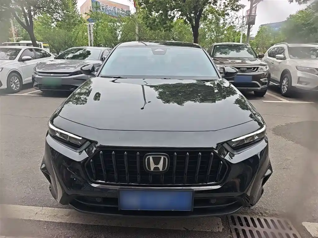 Honda Inspire 2023 — фото 3