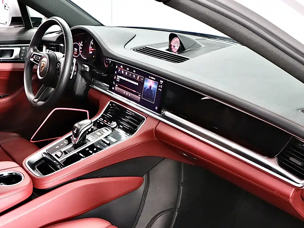 Porsche Panamera 2022 — фото 14