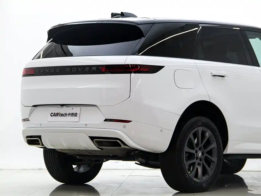 Land Rover Sport 2023 — фото 8