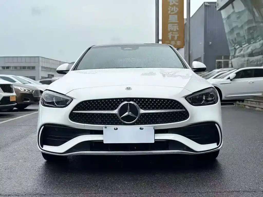 Mercedes-Benz C-Class 2022 — фото 2