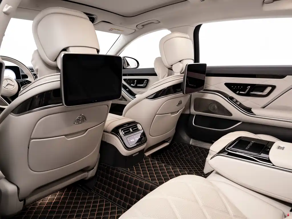Mercedes-Benz S-Class 2025 — фото 19