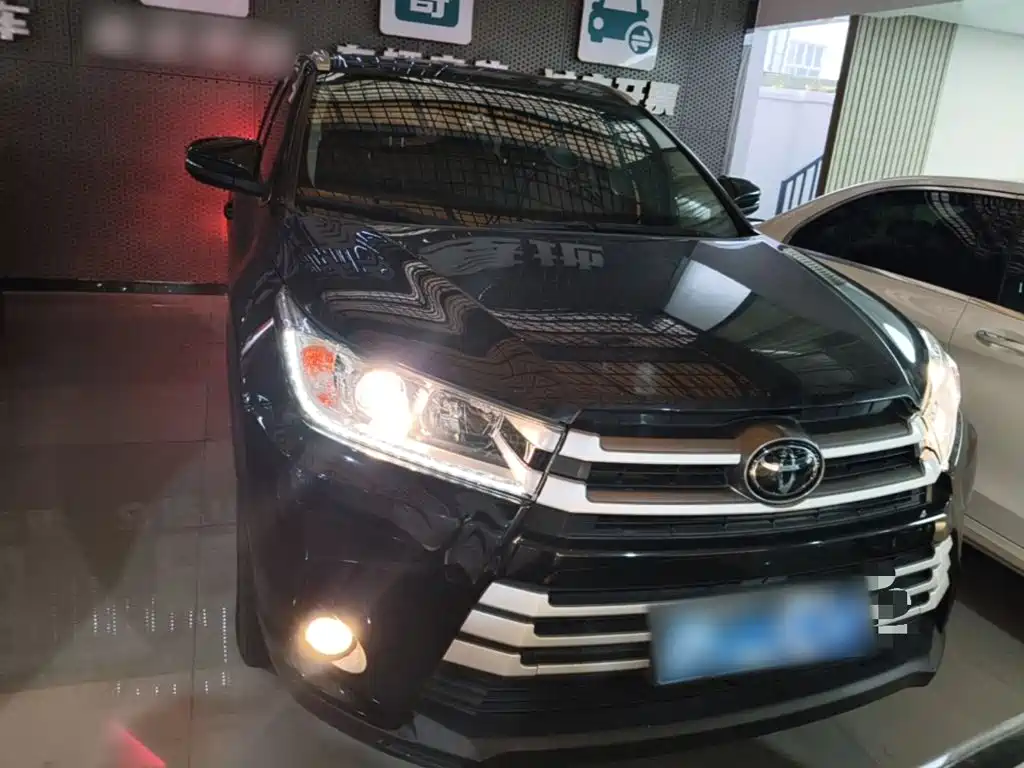 Toyota Highlander 2019 — фото 3