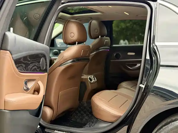 Mercedes-Benz E-Class 2018