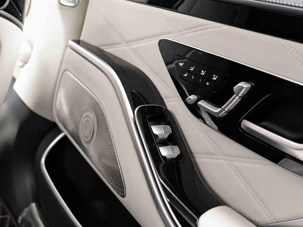Mercedes-Benz S-Class 2025 — фото 30